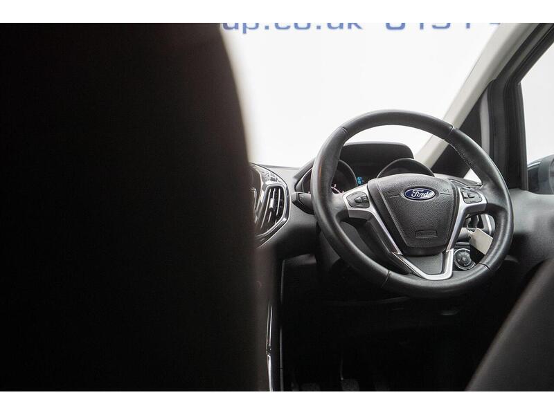 Ford B-Max 1.0T EcoBoost Titanium Navigator Euro 6 5dr - U1416