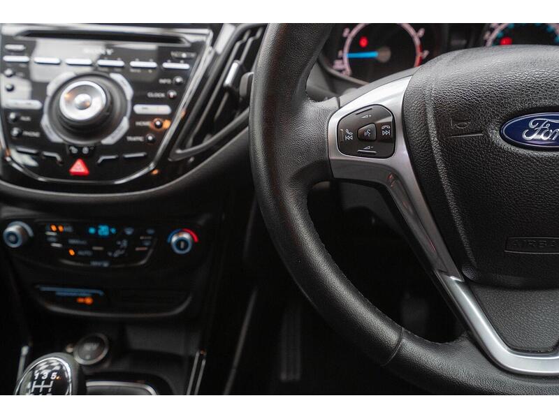 Ford B-Max 1.0T EcoBoost Titanium Navigator Euro 6 5dr - U1416