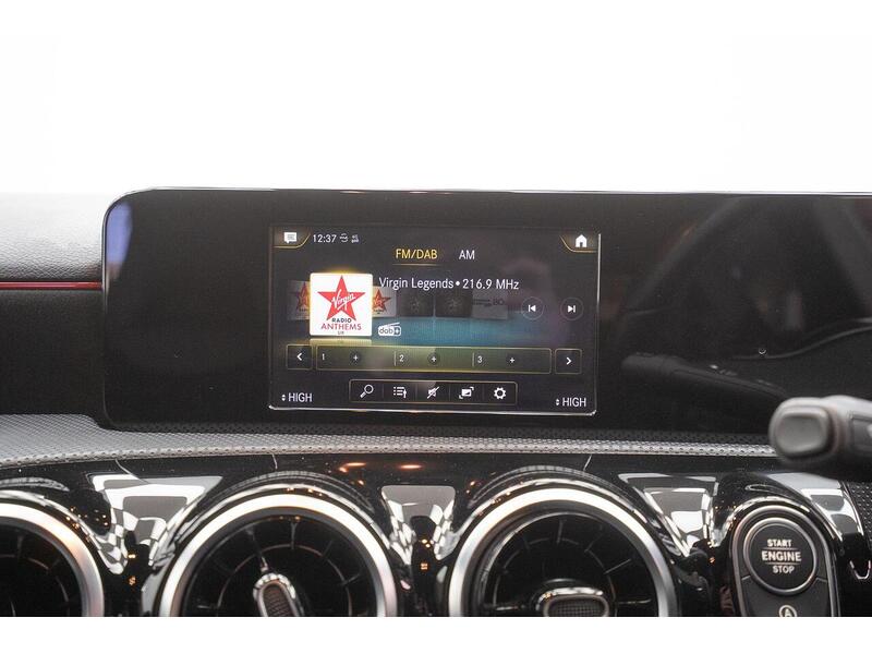 Mercedes-Benz A Class 1.5 A180d AMG Line 7G-DCT Euro 6 (s/s) 5dr - U1417