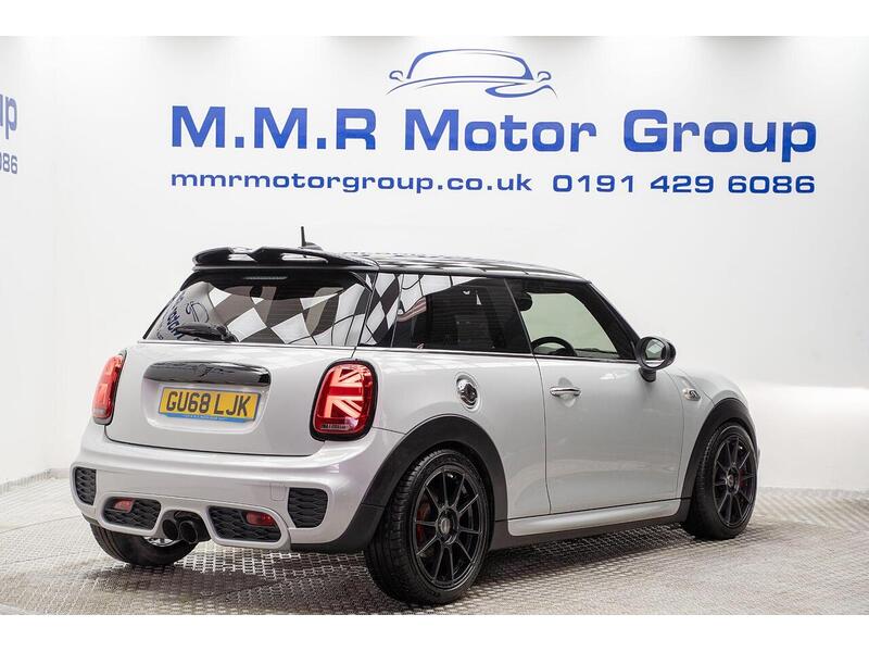 MINI Hatch 2.0 Cooper S Steptronic Euro 6 (s/s) 3dr - U1420