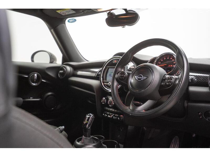 MINI Hatch 2.0 Cooper S Steptronic Euro 6 (s/s) 3dr - U1420