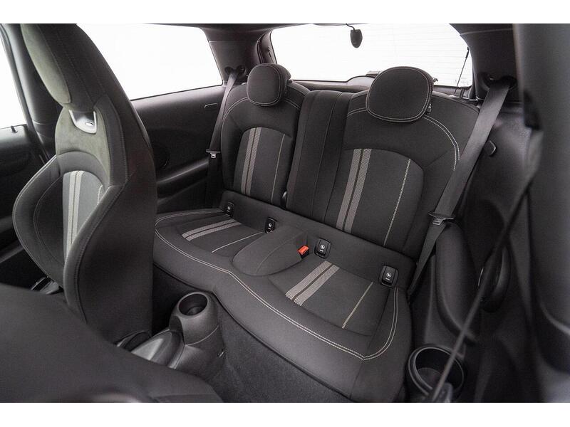 MINI Hatch 2.0 Cooper S Steptronic Euro 6 (s/s) 3dr - U1420