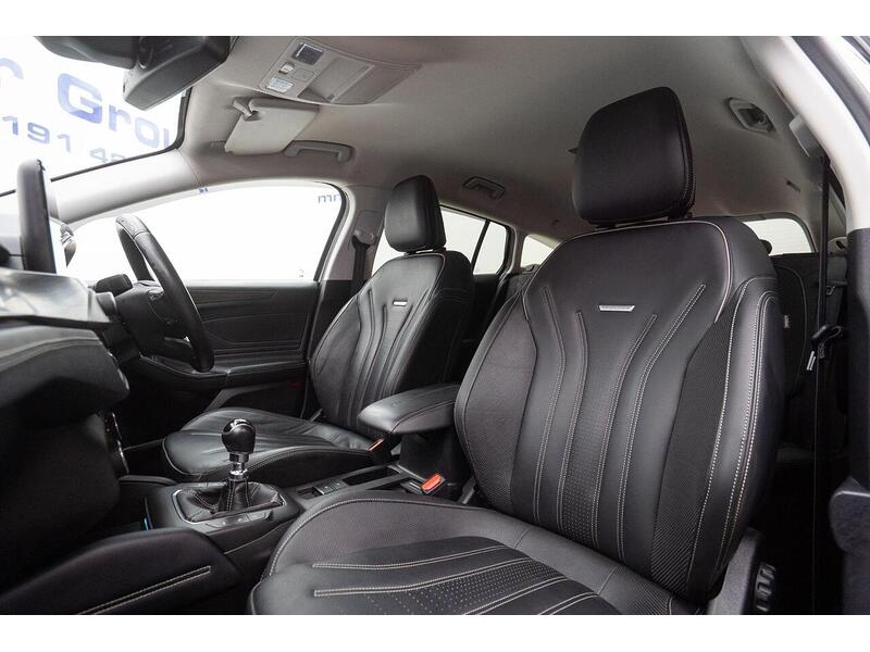 Ford Focus 1.0T EcoBoost Vignale Euro 6 (s/s) 5dr - U1424