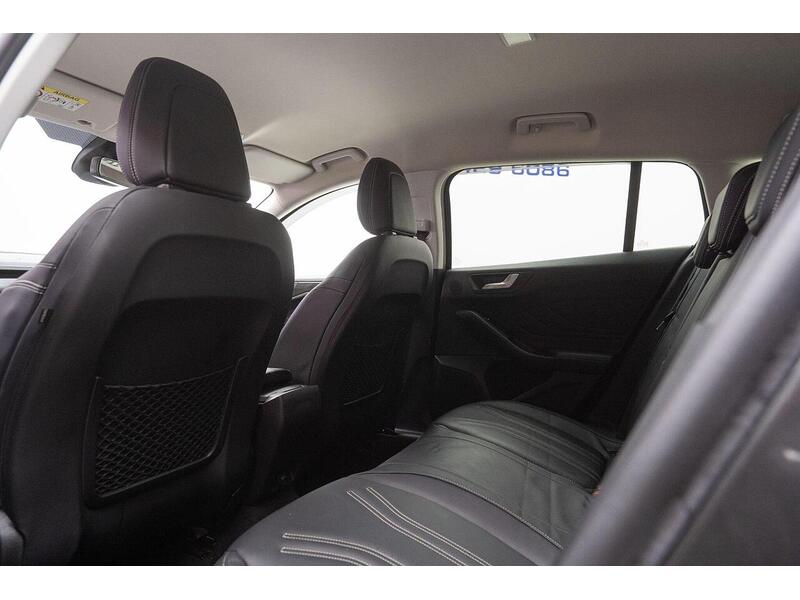 Ford Focus 1.0T EcoBoost Vignale Euro 6 (s/s) 5dr - U1424