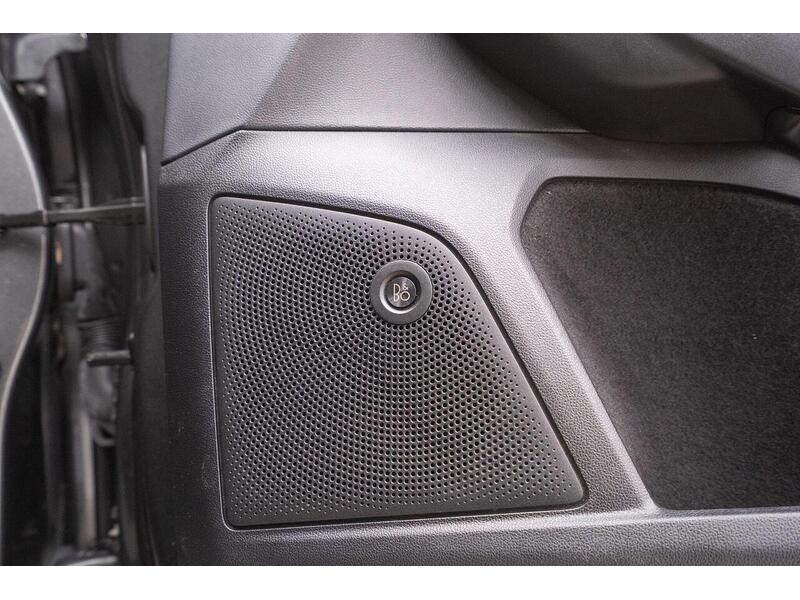 Ford Focus 1.0T EcoBoost Vignale Euro 6 (s/s) 5dr - U1424