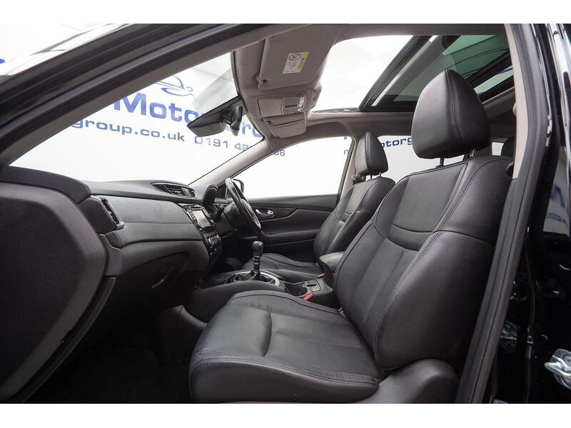 Nissan X-Trail 1.6 dCi Tekna Euro 6 (s/s) 5dr - U1426