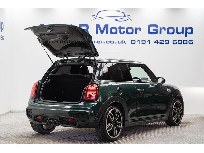 MINI Hatch 2.0 John Cooper Works Hatchback 3dr Petrol Auto 8 Spd Euro 6 (s/s) (231 ps) - U1431