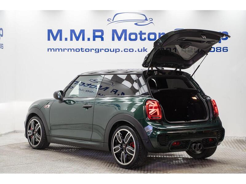 MINI Hatch 2.0 John Cooper Works Hatchback 3dr Petrol Auto 8 Spd Euro 6 (s/s) (231 ps) - U1431