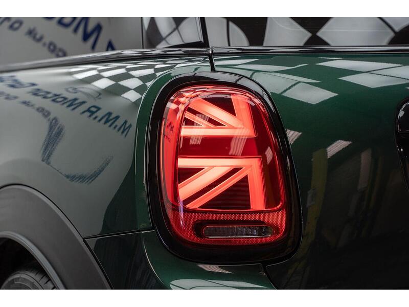 MINI Hatch 2.0 John Cooper Works Hatchback 3dr Petrol Auto 8 Spd Euro 6 (s/s) (231 ps) - U1431