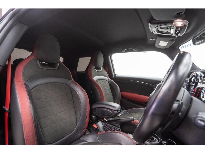 MINI Hatch 2.0 John Cooper Works Hatchback 3dr Petrol Auto 8 Spd Euro 6 (s/s) (231 ps) - U1431