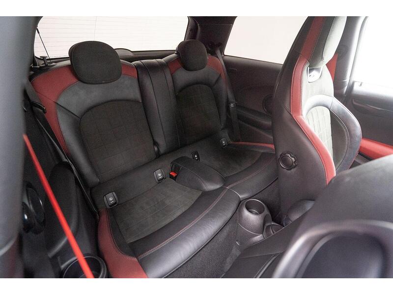 MINI Hatch 2.0 John Cooper Works Hatchback 3dr Petrol Auto 8 Spd Euro 6 (s/s) (231 ps) - U1431