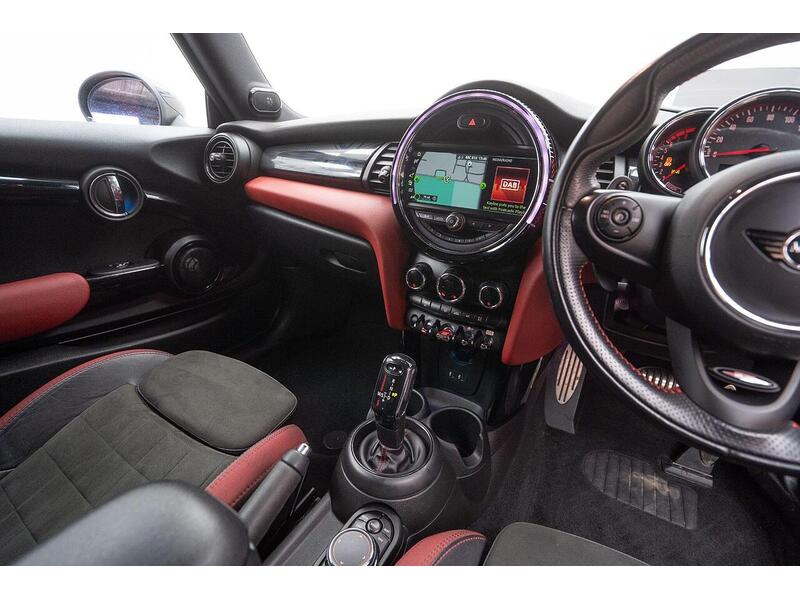 MINI Hatch 2.0 John Cooper Works Hatchback 3dr Petrol Auto 8 Spd Euro 6 (s/s) (231 ps) - U1431