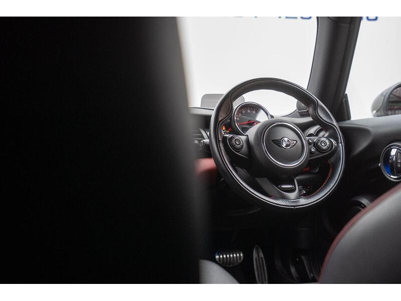 MINI Hatch 2.0 John Cooper Works Hatchback 3dr Petrol Auto 8 Spd Euro 6 (s/s) (231 ps) - U1431