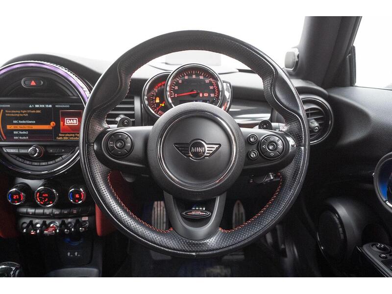 MINI Hatch 2.0 John Cooper Works Hatchback 3dr Petrol Auto 8 Spd Euro 6 (s/s) (231 ps) - U1431