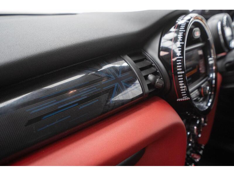 MINI Hatch 2.0 John Cooper Works Hatchback 3dr Petrol Auto 8 Spd Euro 6 (s/s) (231 ps) - U1431