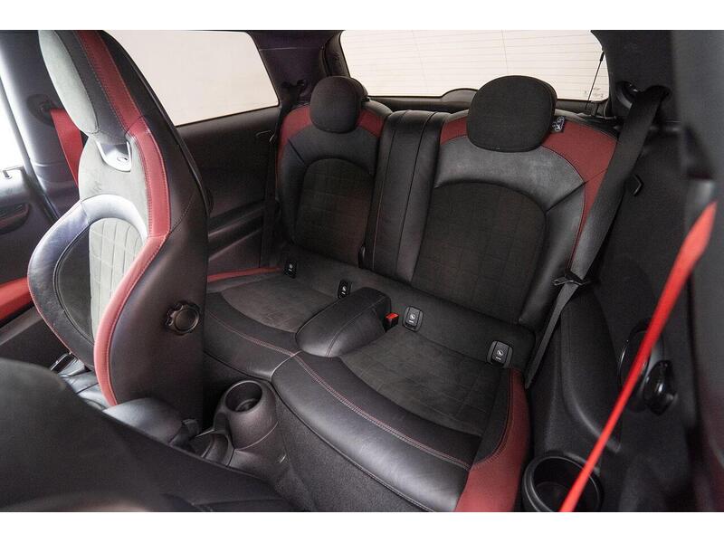 MINI Hatch 2.0 John Cooper Works Hatchback 3dr Petrol Auto 8 Spd Euro 6 (s/s) (231 ps) - U1431