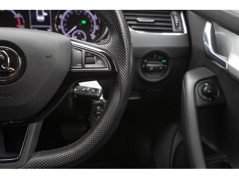 Skoda Octavia 1.5 TSI ACT SportLine DSG Euro 6 (s/s) 5dr - U1447