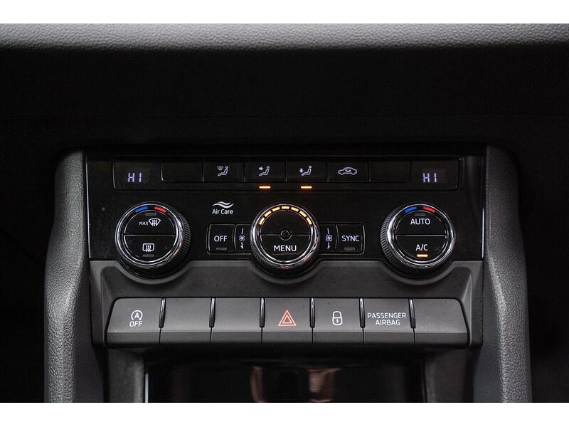 Skoda Karoq 1.6 TDI SE Euro 6 (s/s) 5dr - U1458