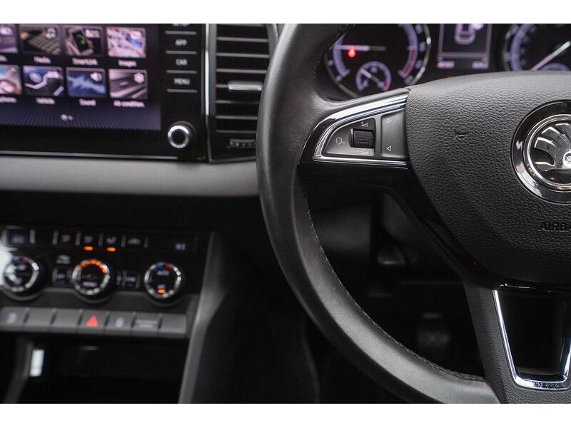 Skoda Karoq 1.6 TDI SE Euro 6 (s/s) 5dr - U1458