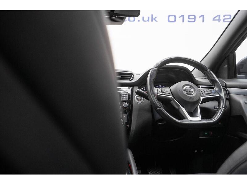 Nissan Qashqai 1.3 DIG-T n-tec DCT Auto Euro 6 (s/s) 5dr - U1467