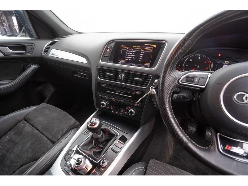 Audi Q5 2.0 TDI S line Plus quattro Euro 5 (s/s) 5dr - U1471
