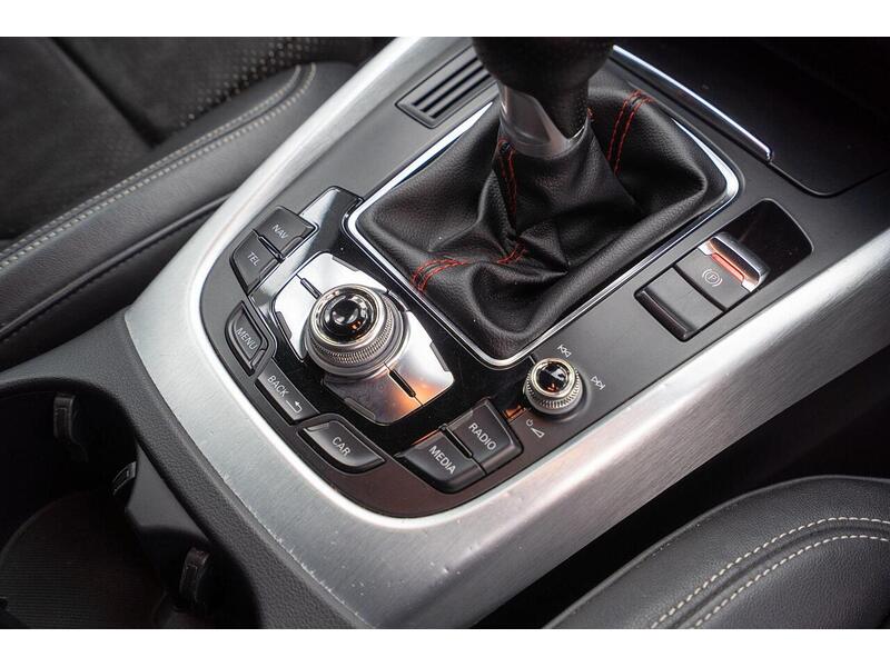 Audi Q5 2.0 TDI S line Plus quattro Euro 5 (s/s) 5dr - U1471
