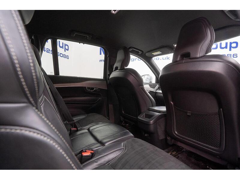 Volvo XC90 2.0 D5 PowerPulse R-Design Auto 4WD Euro 6 (s/s) 5dr - U1478