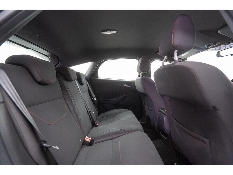 Ford Focus 1.5 TDCi ST-Line Euro 6 (s/s) 5dr - U1480