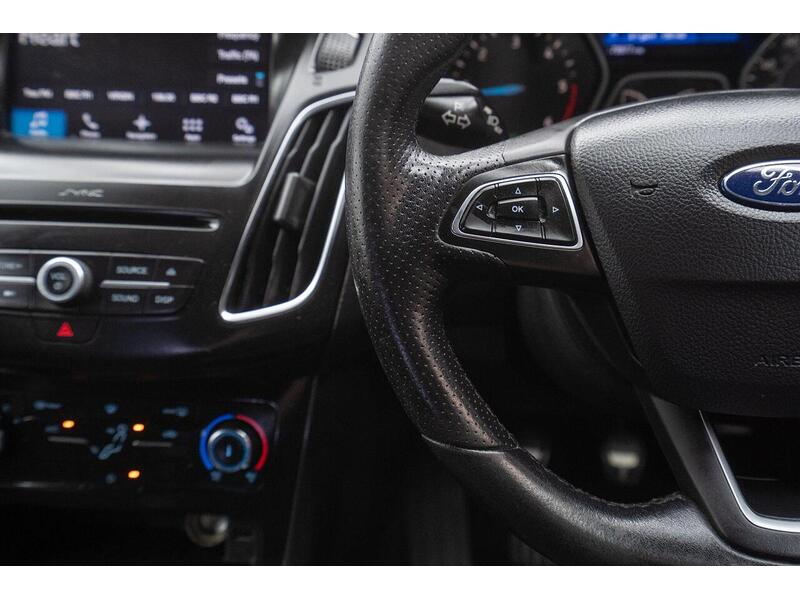 Ford Focus 1.5 TDCi ST-Line Euro 6 (s/s) 5dr - U1480