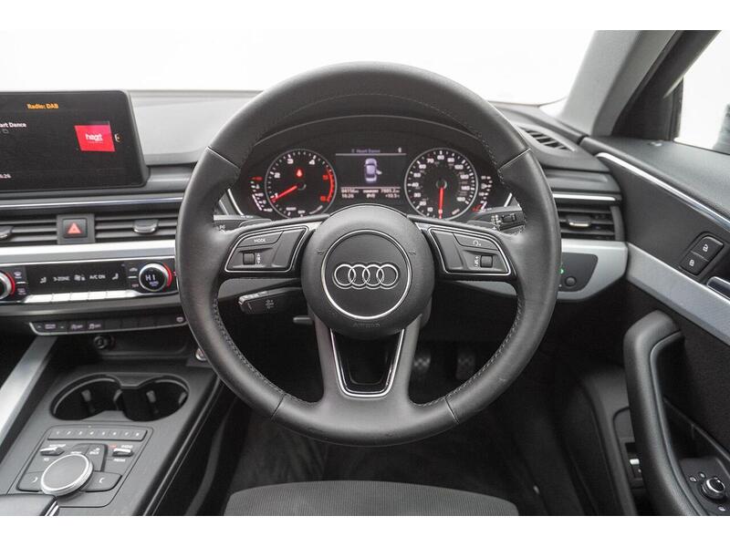 Audi A4 2.0 TDI ultra Sport S Tronic Euro 6 (s/s) 4dr - U1483