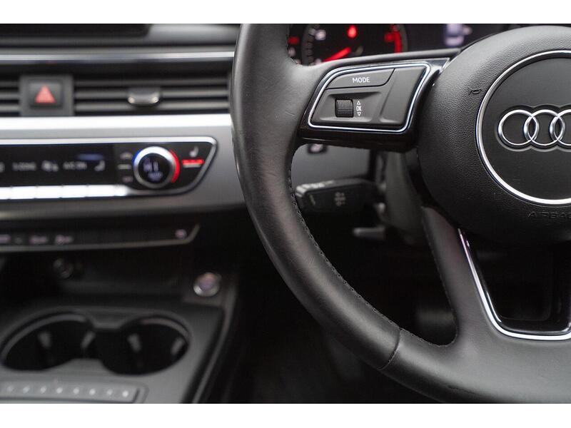 Audi A4 2.0 TDI ultra Sport S Tronic Euro 6 (s/s) 4dr - U1483