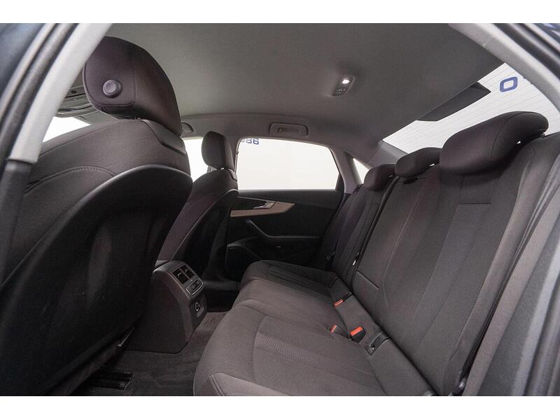 Audi A4 2.0 TDI ultra Sport S Tronic Euro 6 (s/s) 4dr - U1483