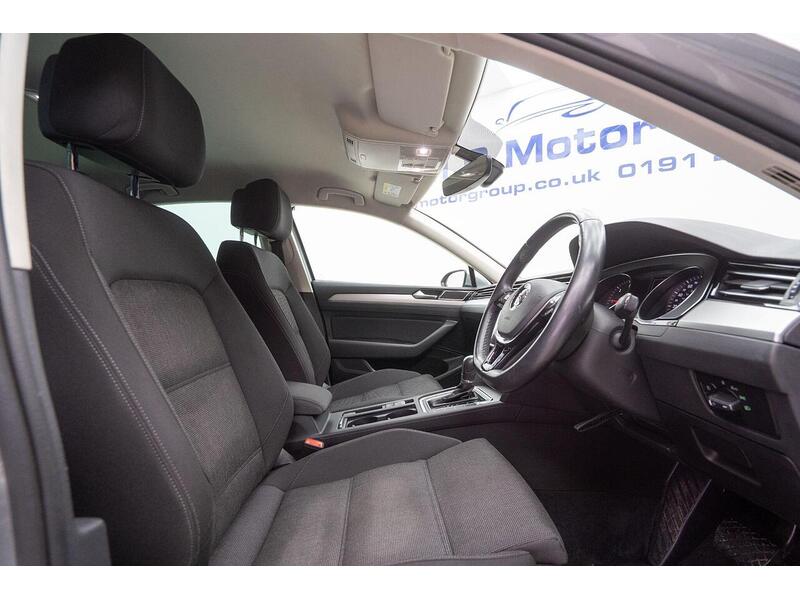 Volkswagen Passat 2.0 TDI SE Business DSG Euro 6 (s/s) 4dr - U1493