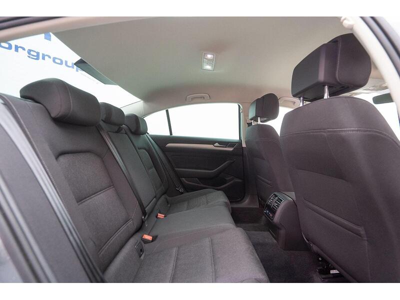 Volkswagen Passat 2.0 TDI SE Business DSG Euro 6 (s/s) 4dr - U1493
