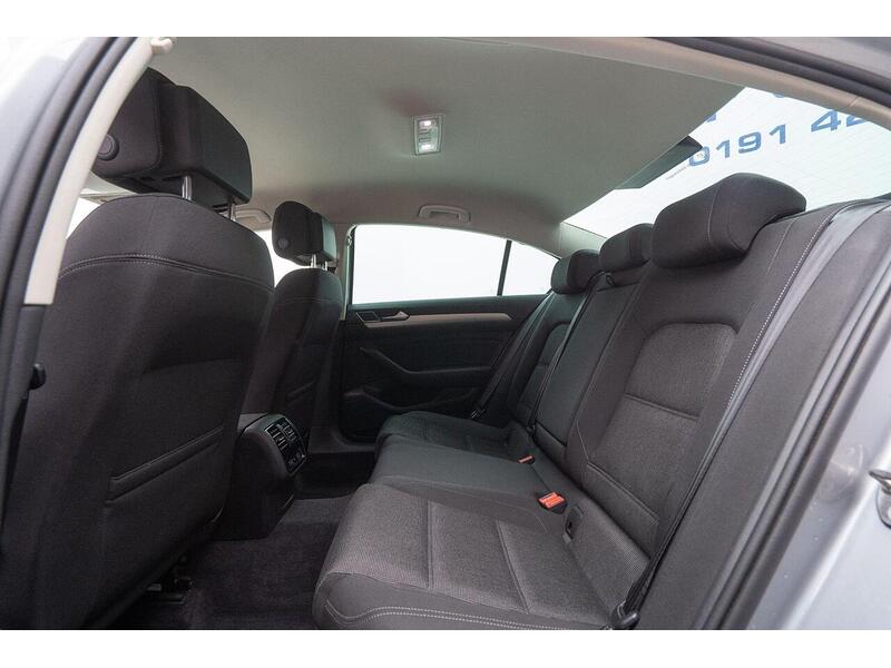 Volkswagen Passat 2.0 TDI SE Business DSG Euro 6 (s/s) 4dr - U1493