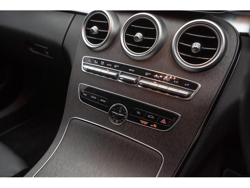 Mercedes-Benz C Class 2.0 C300 AMG Line G-Tronic+ Euro 6 (s/s) 5dr - U1494