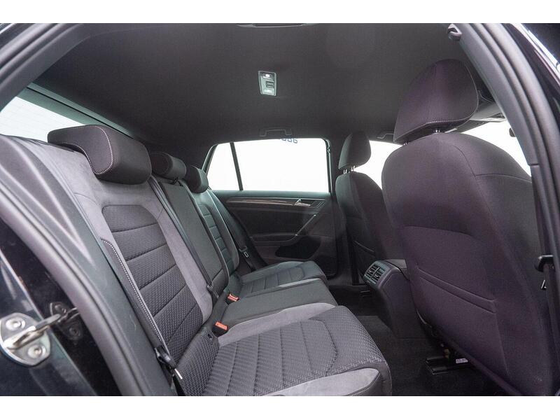 Volkswagen Golf 2.0 TDI R-Line Euro 6 (s/s) 5dr - U1495
