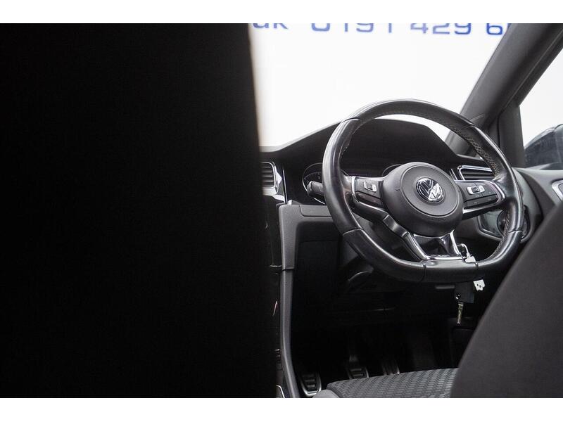 Volkswagen Golf 2.0 TDI R-Line Euro 6 (s/s) 5dr - U1495