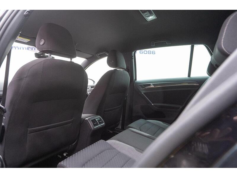 Volkswagen Golf 2.0 TDI R-Line Euro 6 (s/s) 5dr - U1495