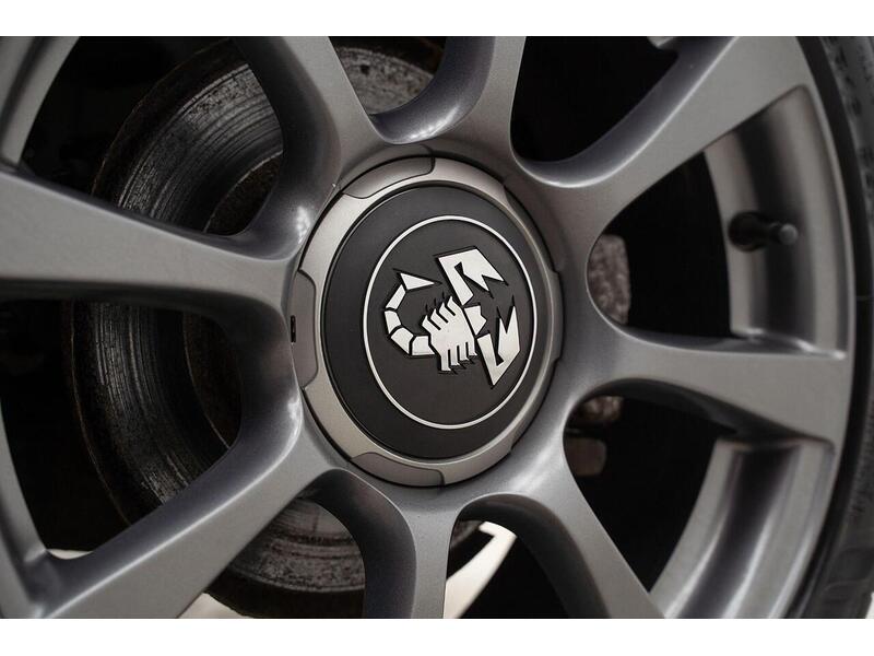 Abarth 595 1.4 T-Jet 70th Euro 6 3dr - U1496