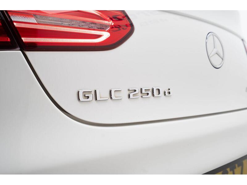Mercedes-Benz GLC 2.1 GLC250d AMG Line (Premium) Coupe G-Tronic 4MATIC Euro 6 (s/s) 5dr - U1501