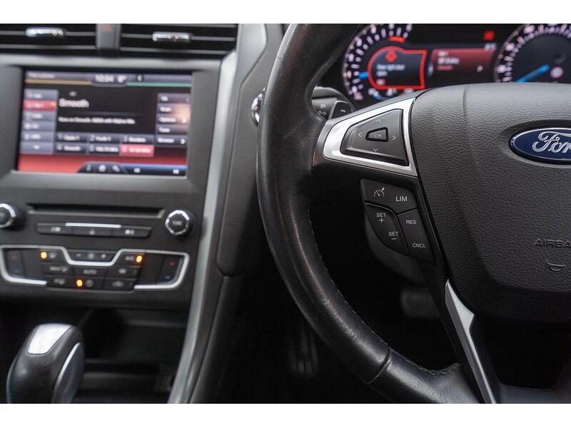 Ford Mondeo 2.0 TDCi Titanium Powershift Euro 6 (s/s) 5dr - U1506