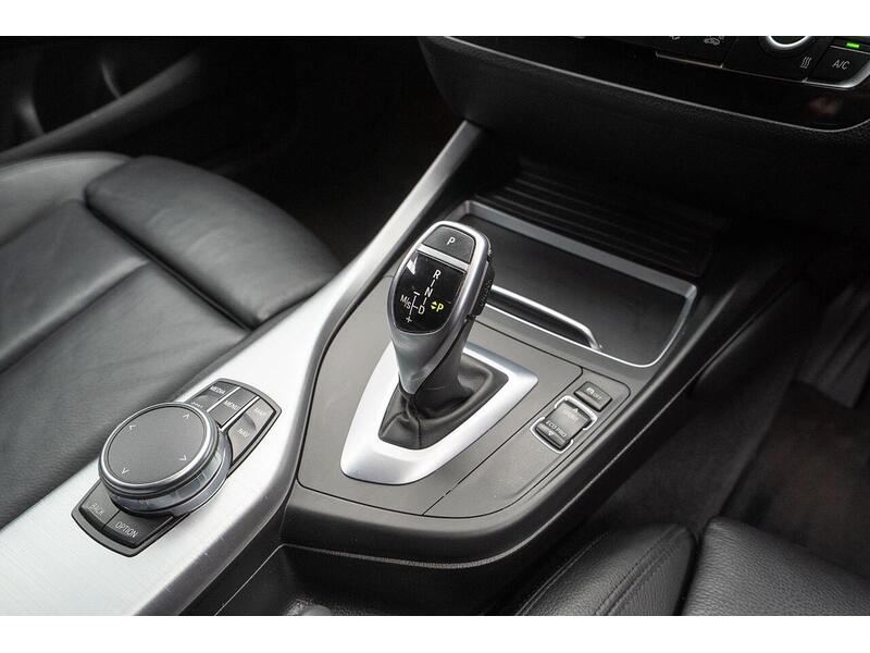 BMW 1 Series 3.0 M140i Shadow Edition Auto Euro 6 (s/s) 5dr - U1509