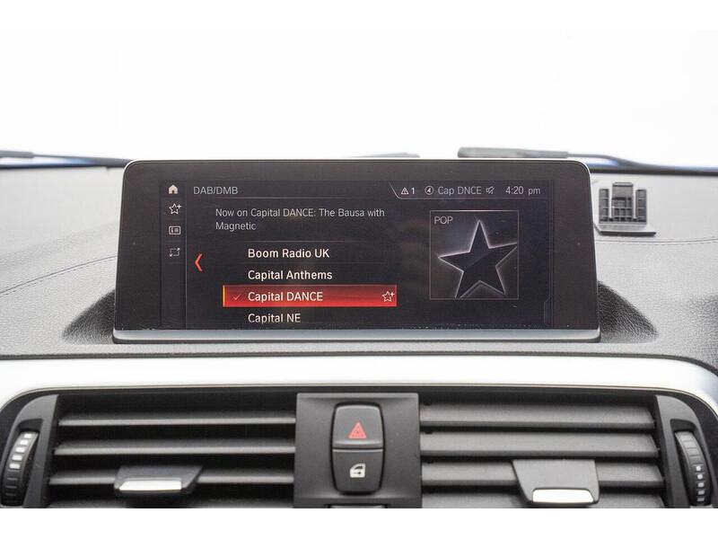 BMW 1 Series 3.0 M140i Shadow Edition Auto Euro 6 (s/s) 5dr - U1509