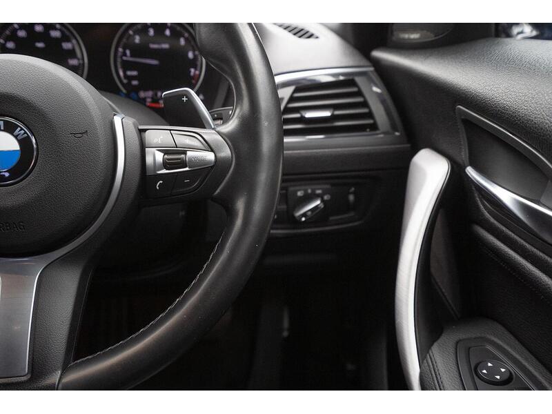 BMW 1 Series 3.0 M140i Shadow Edition Auto Euro 6 (s/s) 5dr - U1509