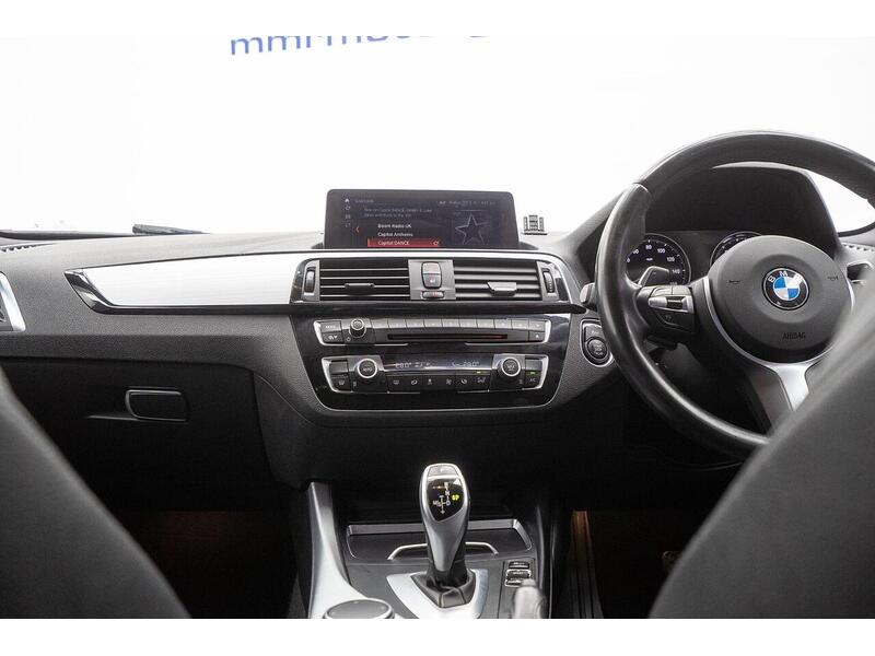 BMW 1 Series 3.0 M140i Shadow Edition Auto Euro 6 (s/s) 5dr - U1509