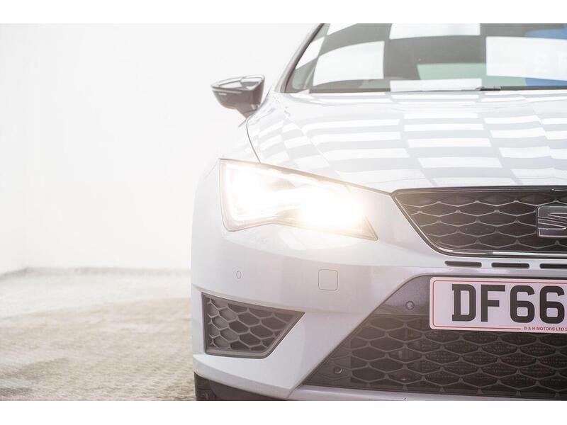 SEAT Leon 2.0 TSI Cupra 290 Black Sport Coupe DSG Euro 6 (s/s) 3dr - U1517