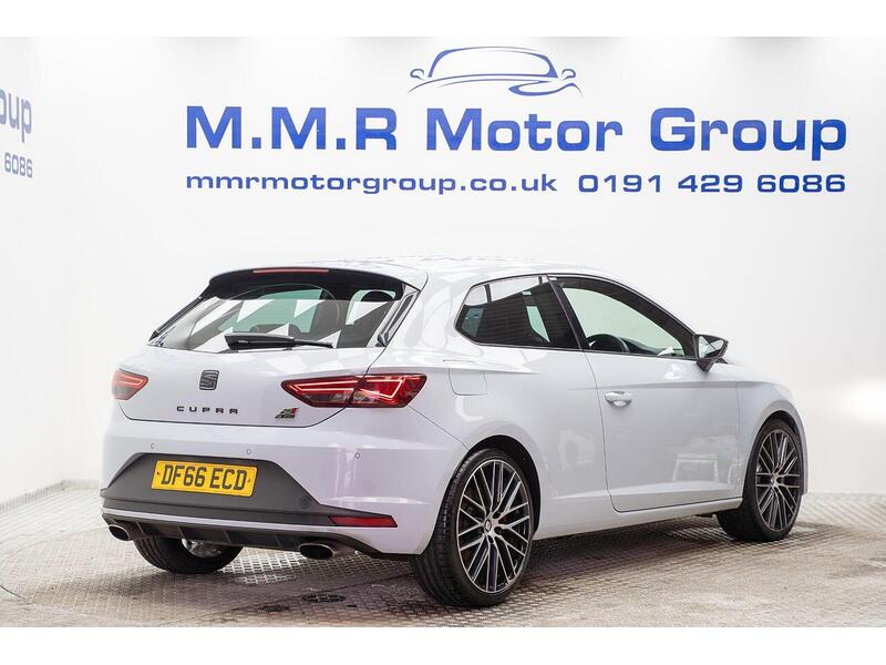 SEAT Leon 2.0 TSI Cupra 290 Black Sport Coupe DSG Euro 6 (s/s) 3dr - U1517