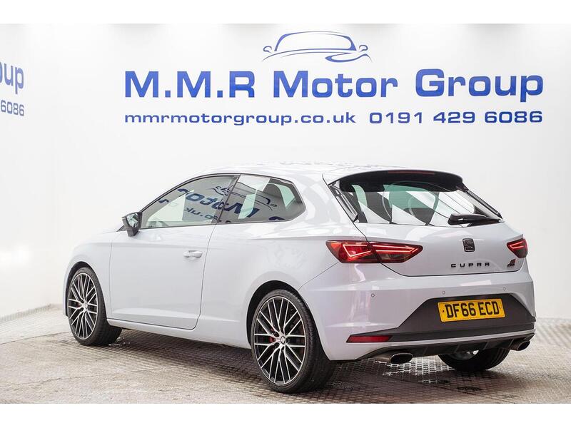 SEAT Leon 2.0 TSI Cupra 290 Black Sport Coupe DSG Euro 6 (s/s) 3dr - U1517