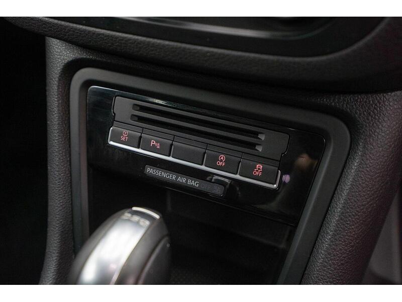 Volkswagen Sharan 2.0 TDI SE DSG Euro 6 (s/s) 5dr - U1518